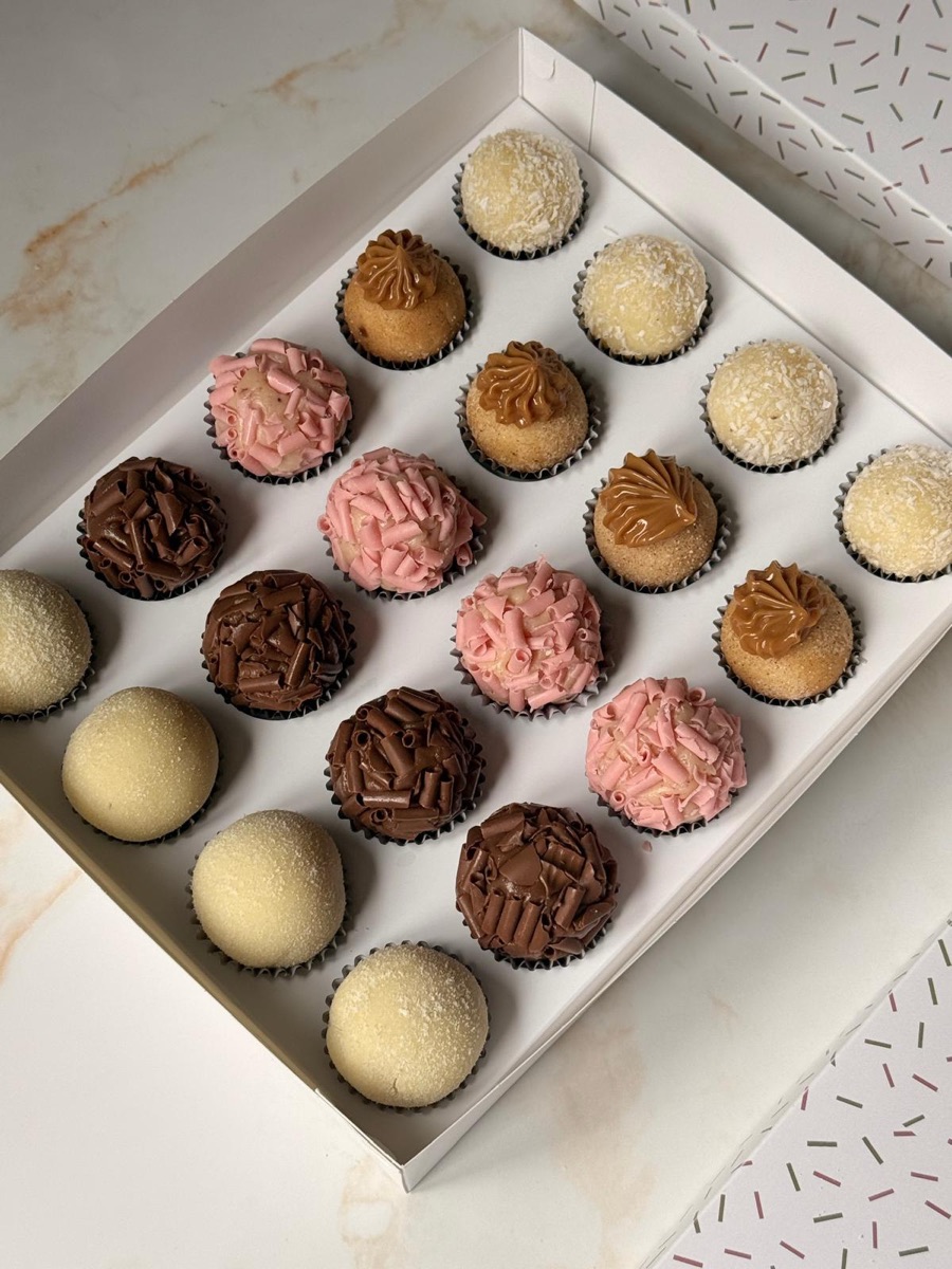 Assorted brigadeiros box